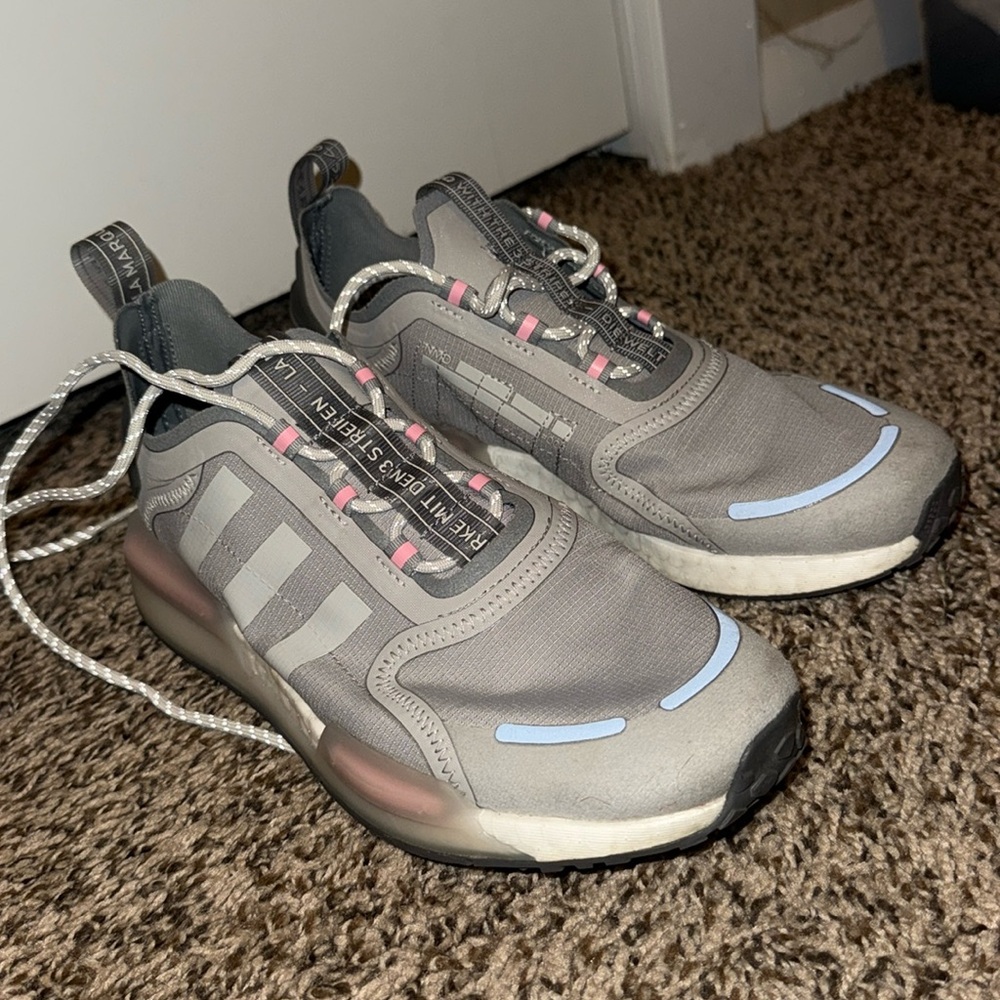 Adidas NMD v3 women’s sneaker
